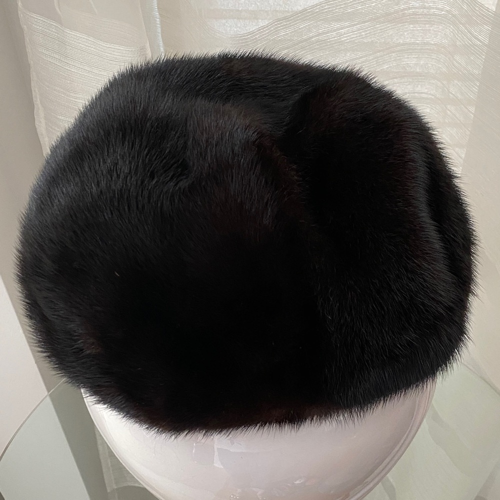 Elegant Brown real mink Fur Hat